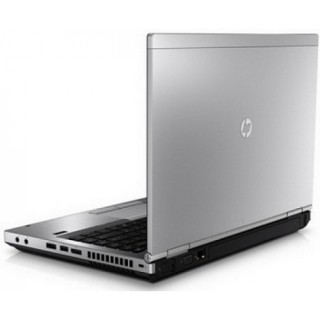 Laptop HP 8460P chạy SolidWorks