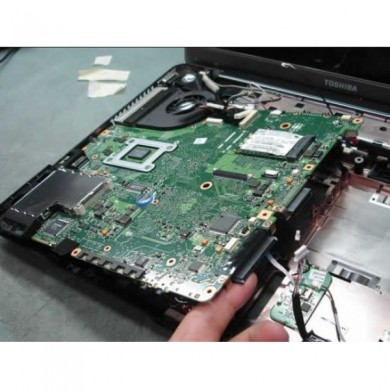 Mua Laptop hư, thu xác Laptop, mua HDD, Ram Laptop tháo máy cũ  ở HCM - 1
